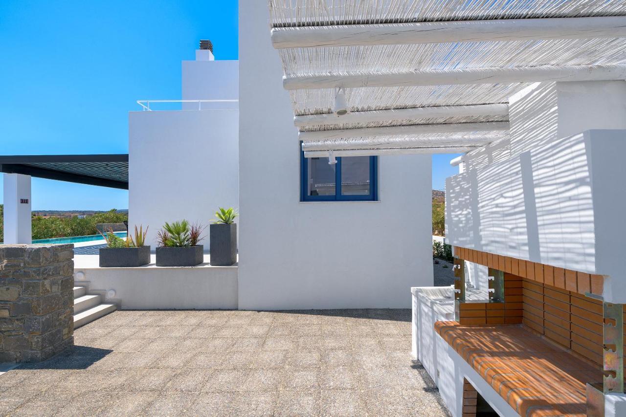 Astrea Villas ลาคาเนีย ภายนอก รูปภาพ