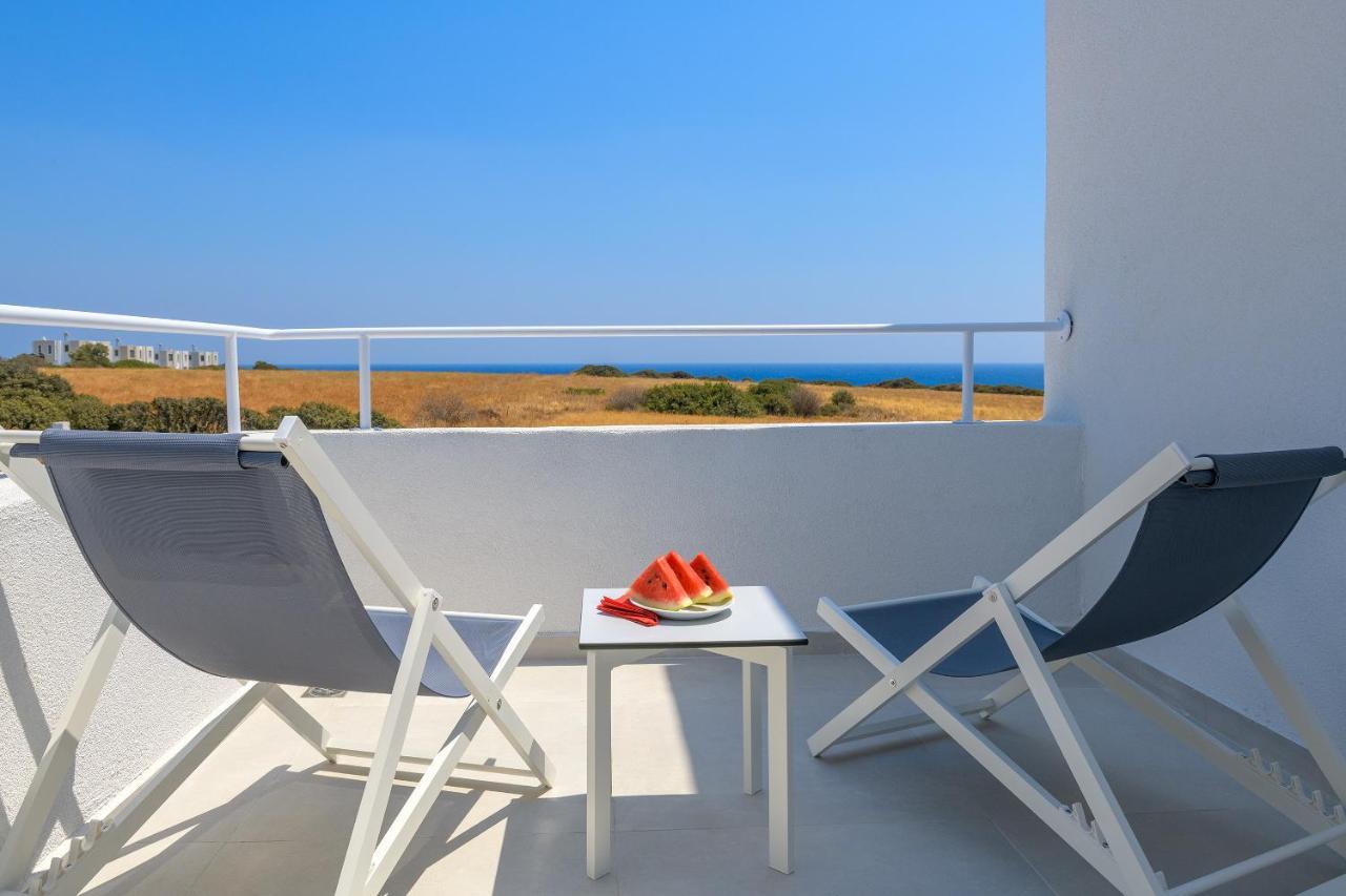 Astrea Villas ลาคาเนีย ภายนอก รูปภาพ