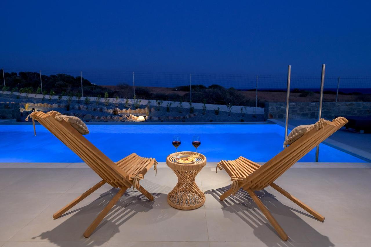 Astrea Villas ลาคาเนีย ภายนอก รูปภาพ