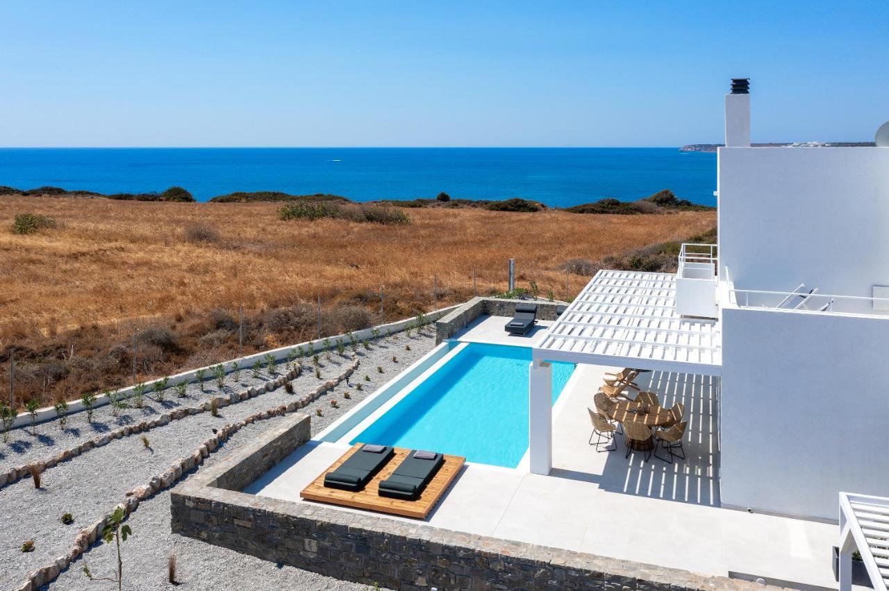 Astrea Villas ลาคาเนีย ภายนอก รูปภาพ